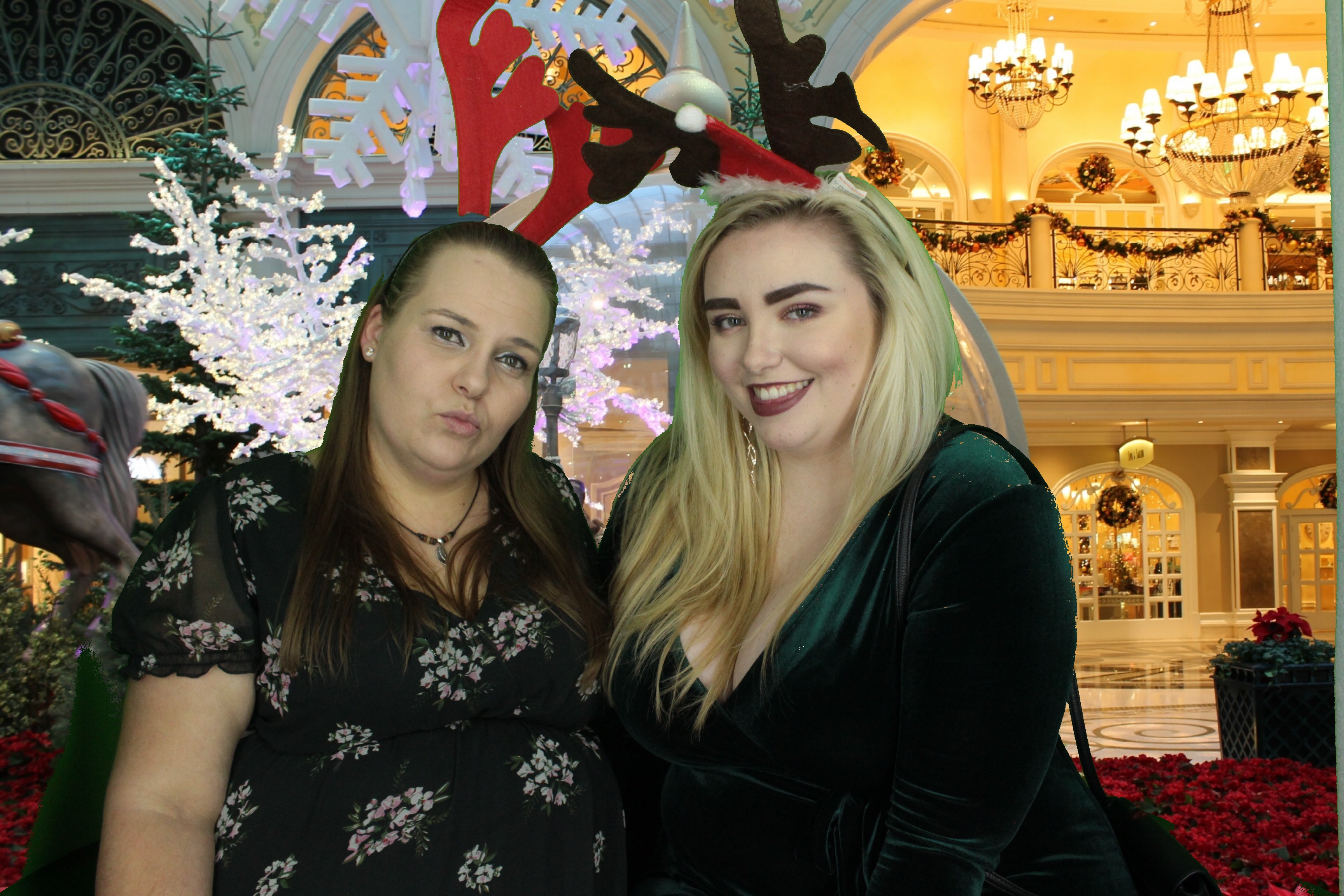 One Line Christmas Party | View more photos from the event at gallery.myphotoboothexperience.co.uk/u/MyPhotoBoothExperienceLtd/One-Line-Christmas-Party